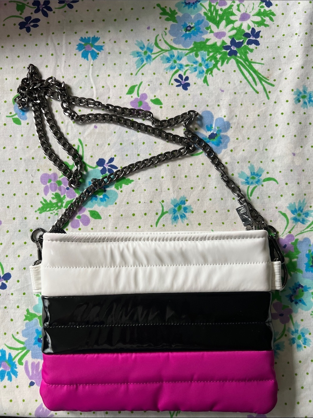 THINK ROYLN The Metro Tote & Crossbody SET - Picture 8 of 15